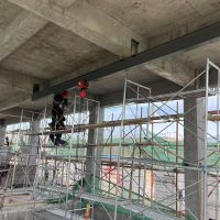 輕小型起重機(jī)施工現(xiàn)場