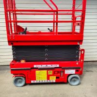 海南升降平臺-朱經(jīng)理-13876771598