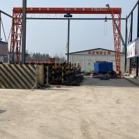 昆明起重機(jī)｜昆明行車｜昆明電動(dòng)葫蘆門(mén)式起重機(jī)年檢刷漆